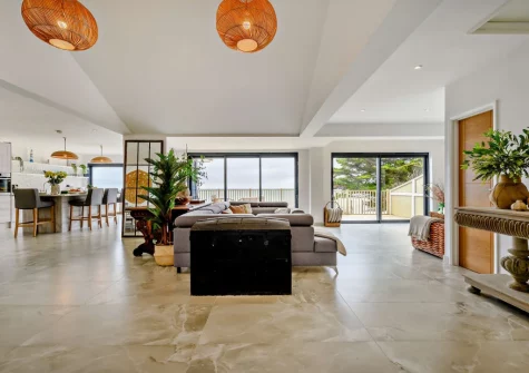 The living area at Sandpipers, Downderry