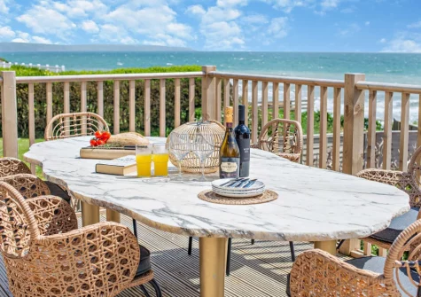 The decked patio & alfresco dining area at Sandpipers, Downderry