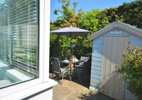 The patio garden & alfresco dining area at Sands, Padstow