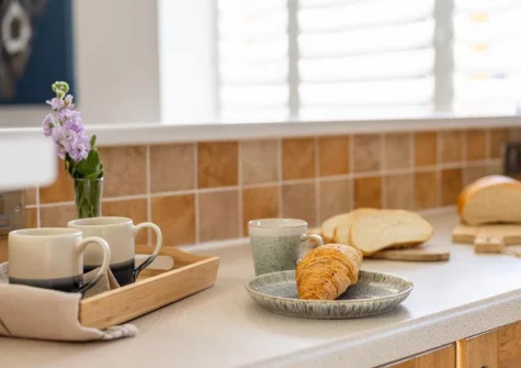 The kitchen at Sandseekers Barn, Mawgan Porth