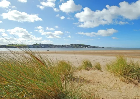 Sandy Bay Bungalow is an ideal base for spending lazy days on Instow Beach & exploring everything the area has to offer