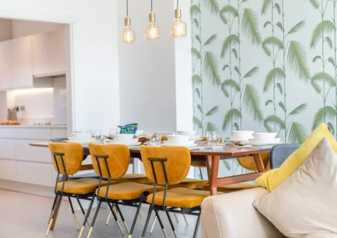 The dining area at Sandy Toes, Stoke Fleming