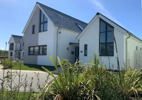 Sandy Toes is a luxury holiday home is set in the seaside town of Westward Ho!