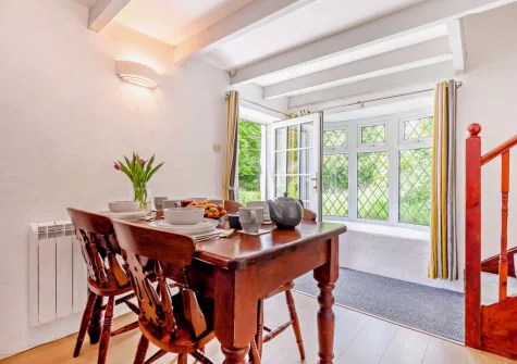 The dining area at Sarah's Cottage, Camelford
