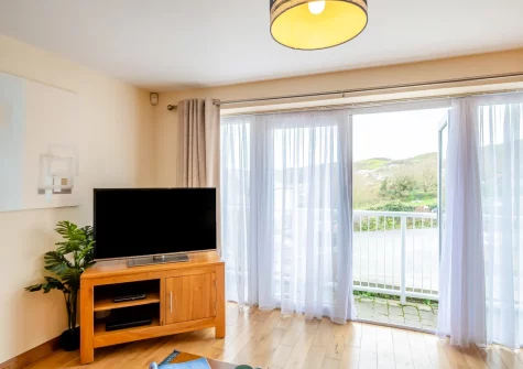 The living area at Schooner's, Mortehoe