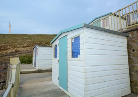 Enjoy use of the owners' beach hut on Summerleaze Beach when you stay at Scorsham Farm