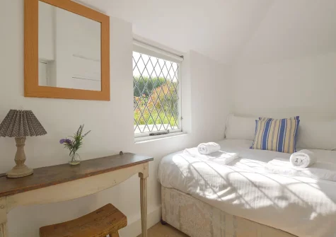 Bedroom #1 at Scrumbles Hollow, St Agnes