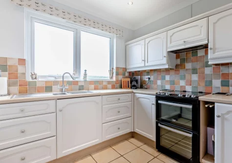 The kitchen at Sea Escape, Widemouth Bay