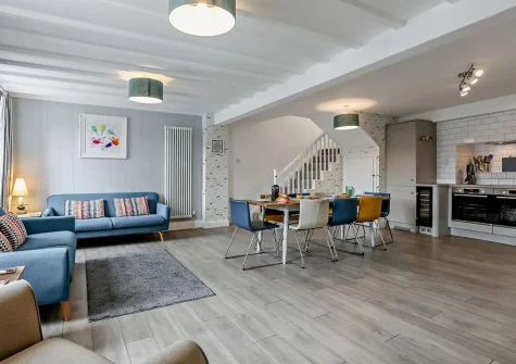 The kitchen living area at Sea Foam House, Ilfracombe