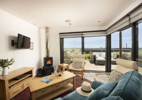 The living area at Sea Gem, Morcliff, St Agnes