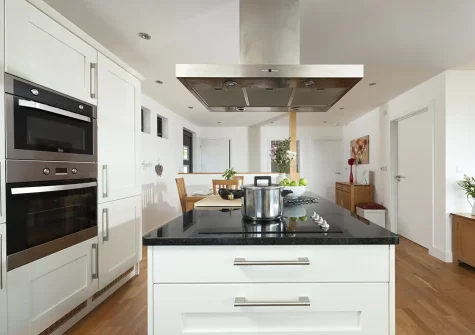 The kitchen at Sea Gem, Morcliff, St Agnes