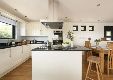 The kitchen at Sea Gem, Morcliff, St Agnes