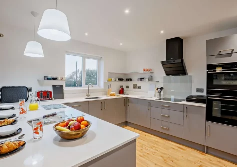 The kitchen at Sea Haze Number 6, Westward Ho!