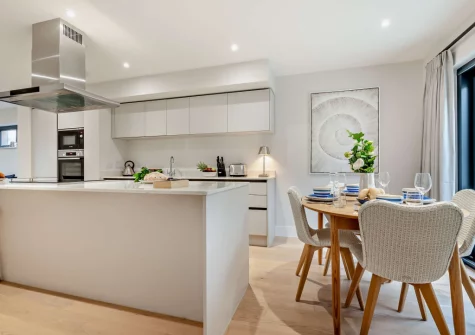 The kitchen & dining area at Sea-Holly, Harlyn