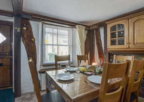 The dining area at Sea Reach, Looe