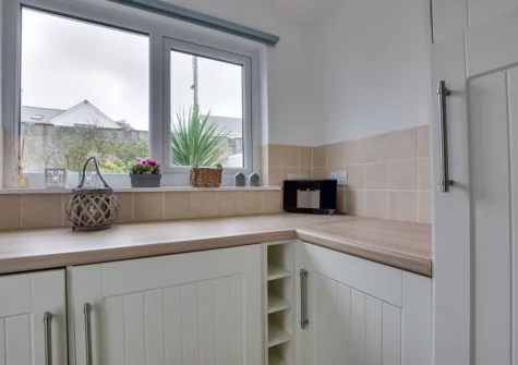The kitchen at Sea Salt Cottage, Porthleven