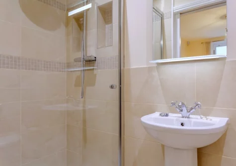Bedroom #2 en-suite shower room at Sea Vista Apartment, Westward Ho!