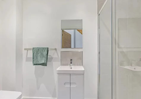 The shower room at Sea Vista, Appledore