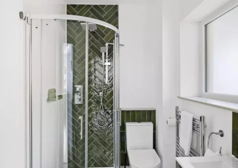 The shower room at Seacroft, Torquay