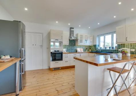 The kitchen at Seahorses, Fowey