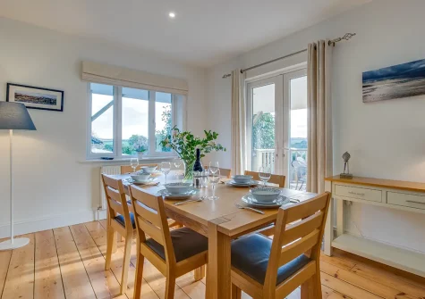 The dining area at Seahorses, Fowey