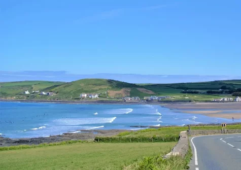 Sealawn is perfect for families and friends that love to be close to the sea