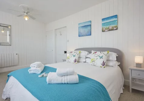 Bedroom #1 at Seapinks, Port Isaac