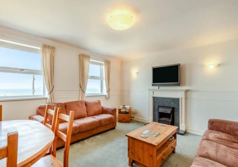 The living & dining area at Seascape, Porthleven