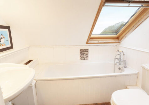 The bathroom at Seaview, Lynmouth