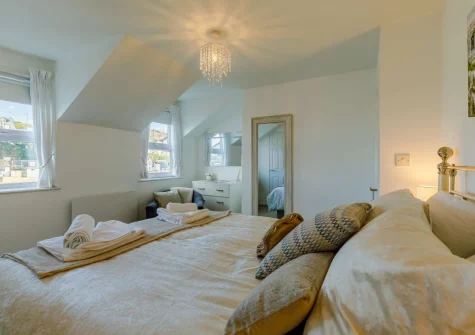 Bedroom #1 at Seaview Moorings, Porthleven