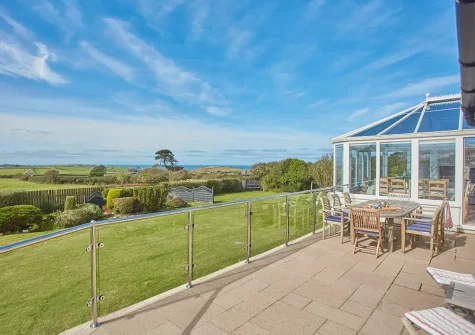 The patio & garden at Seawynds, Trelights