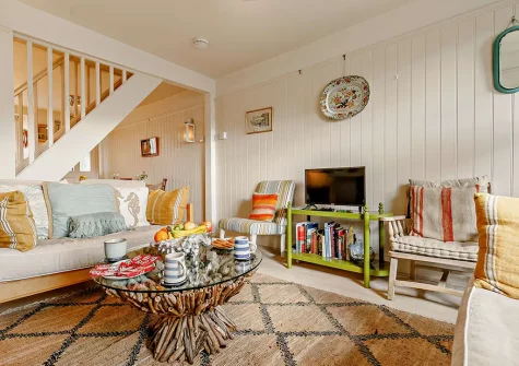 The living area at Secret Cottage, Polruan