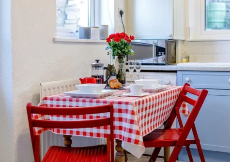 The dining area at September Cottage, Brixham
