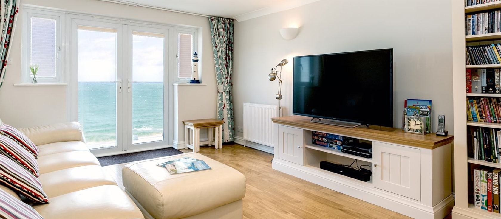 Serena, Carbis Bay is an award-winning luxury penthouse with balcony & unobstructed views of beautiful Carbis Bay. Bright living room & kitchen have every amenity including Sky TV. Three bedrooms (two ensuite) include a Juliet balcony & kitchenette.