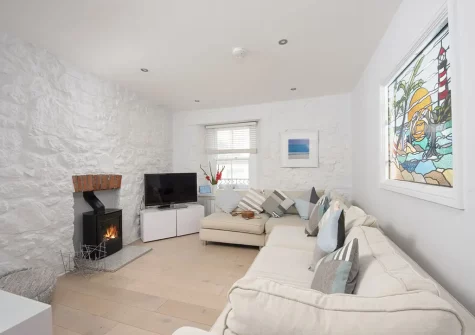 The living room at Serendipity Cottage, St Ives
