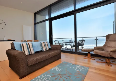 The living area at Serendipity, Westward Ho!