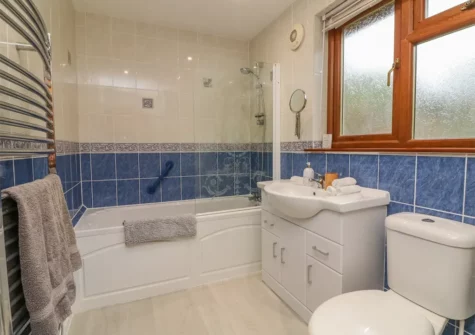 The bathroom at Shangri-La, Bideford