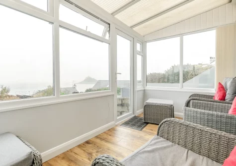 The sun room at Shellseekers, Marazion