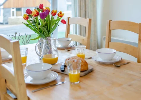 The dining area at Shorelark, Porthtowan