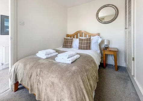 Bedroom #2 at Shorewaters, Appledore