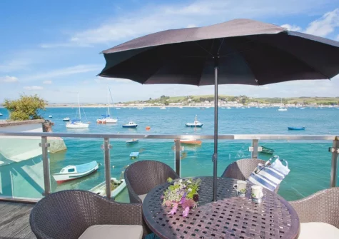 The balcony & alfresco dining area at Shorewaters, Appledore