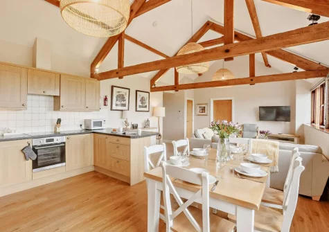 The kitchen & dining area at Short Horn Barn, Launceston