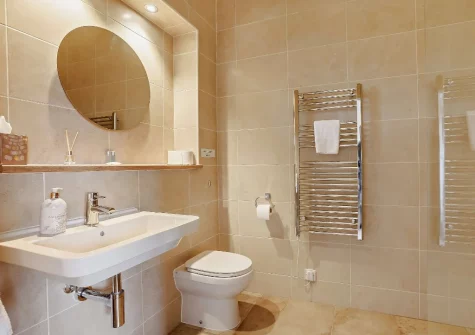 Bedroom #2 en-suite shower room at Short Horn Barn, Launceston