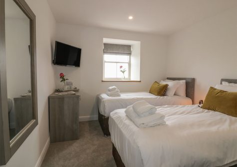Bedroom #5 at Silvermine House, Porthpean