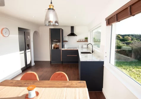 The kitchen & dining area at Silverthorne, Mortehoe