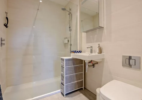 Bedroom #1 en-suite shower room at Skippers Corner, Plymouth