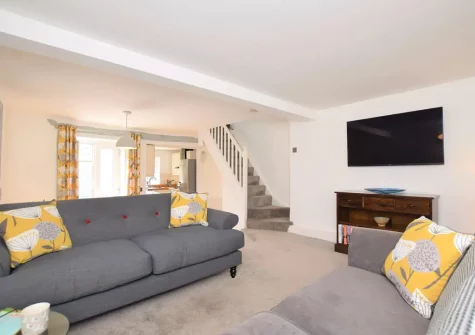 The living area at Skippers Cottage, Brixham