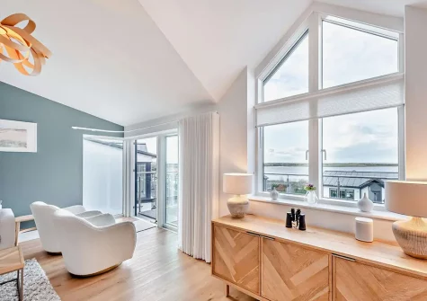 The living area at Skybreak, Appledore
