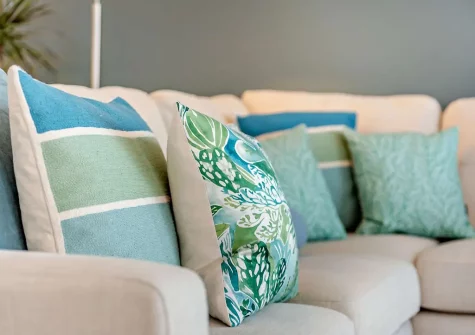 The living area at Skybreak, Appledore