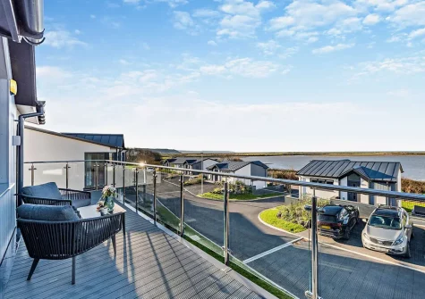 The balcony & outdoor sitting area at Skybreak, Appledore